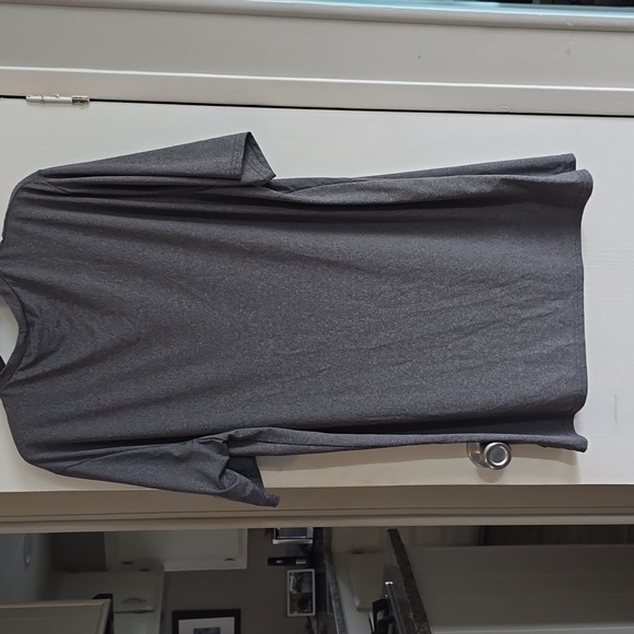 NWOT O'Neill 24/7 Hybrid Surf Shirt - Picture 6 of 7